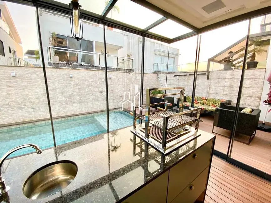 Casa de Condomínio com 4 quartos à venda, 192m2 em Recreio dos Bandeirantes, Rio De Janeiro - RJ - imagem 3 Foto 3 de Casa de Condomínio com 4 quartos à venda, 192m2 em Recreio dos Bandeirantes, Rio De Janeiro - RJ