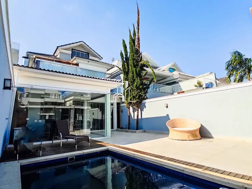 Casa de Condomínio com 5 quartos à venda, 282m2 em Recreio dos Bandeirantes, Rio De Janeiro - RJ - imagem 4 Foto 4 de Casa de Condomínio com 5 quartos à venda, 282m2 em Recreio dos Bandeirantes, Rio De Janeiro - RJ