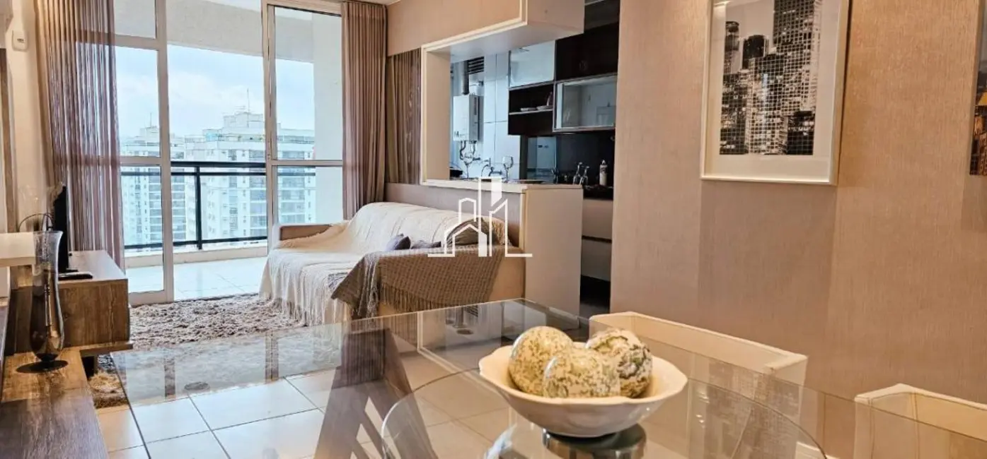 Foto 2 de Apartamento com 2 quartos à venda, 70m2 em Rio De Janeiro - RJ