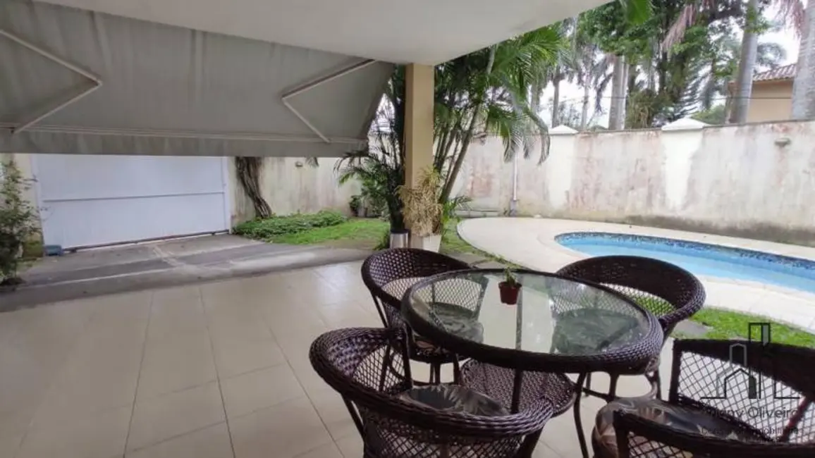 Casa de Condomínio com 4 quartos à venda, 250m2 em Vargem Grande, Rio De Janeiro - RJ - imagem 5 Foto 5 de Casa de Condomínio com 4 quartos à venda, 250m2 em Vargem Grande, Rio De Janeiro - RJ