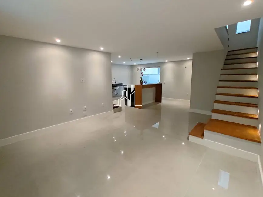 Foto 3 de Casa de Condomínio com 3 quartos à venda, 195m2 em Freguesia (Jacarepaguá), Rio De Janeiro - RJ