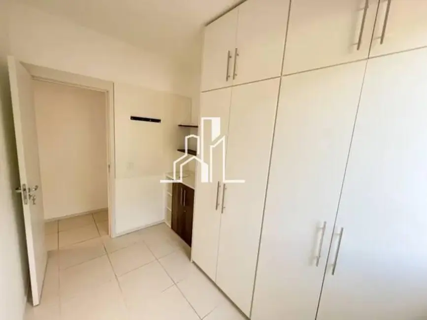 Apartamento com 3 quartos para alugar, 70m2 em Camorim, Rio De Janeiro - RJ - imagem 9 Foto 9 de Apartamento com 3 quartos para alugar, 70m2 em Camorim, Rio De Janeiro - RJ