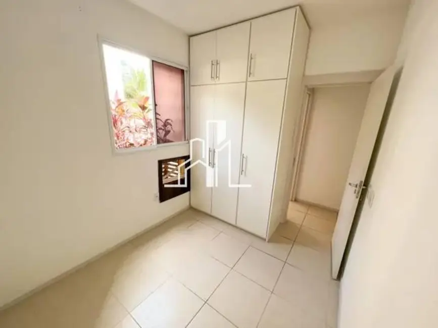 Apartamento com 3 quartos para alugar, 70m2 em Camorim, Rio De Janeiro - RJ - imagem 6 Foto 6 de Apartamento com 3 quartos para alugar, 70m2 em Camorim, Rio De Janeiro - RJ