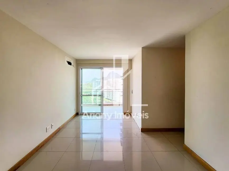 Apartamento com 3 quartos à venda, 70m2 em Rio De Janeiro - RJ - imagem 2 Foto 2 de Apartamento com 3 quartos à venda, 70m2 em Rio De Janeiro - RJ