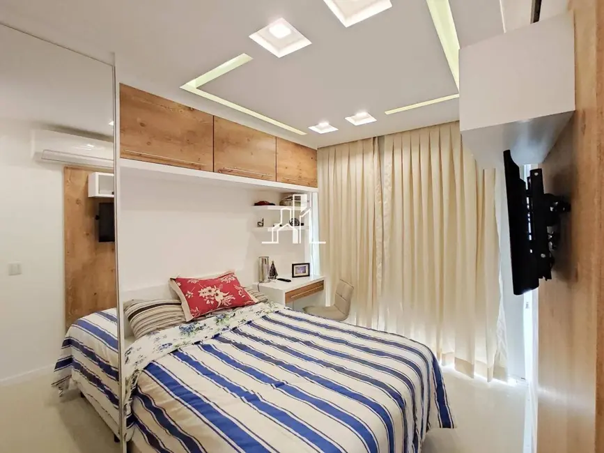 Foto 9 de Casa de Condomínio com 4 quartos à venda, 214m2 em Recreio dos Bandeirantes, Rio De Janeiro - RJ