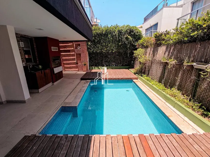 Foto 1 de Casa de Condomínio com 4 quartos à venda, 214m2 em Recreio dos Bandeirantes, Rio De Janeiro - RJ