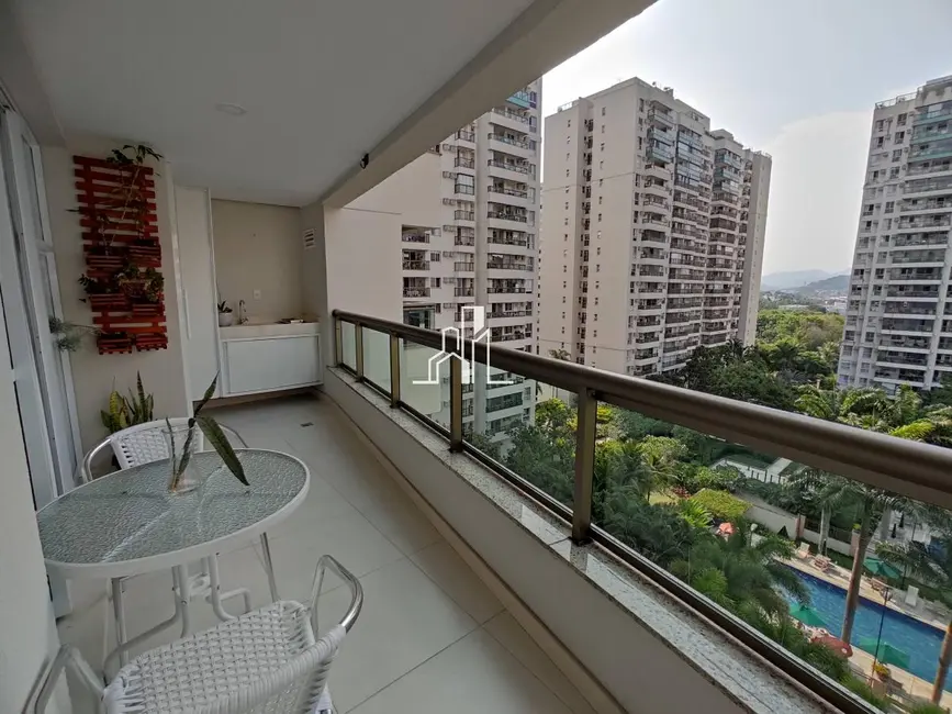 Apartamento com 3 quartos para alugar, 94m2 em Jacarepaguá, Rio De Janeiro - RJ - imagem 6 Foto 6 de Apartamento com 3 quartos para alugar, 94m2 em Jacarepaguá, Rio De Janeiro - RJ
