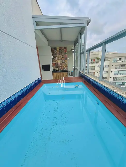 Cobertura com 2 quartos para alugar, 125m2 em Recreio dos Bandeirantes, Rio De Janeiro - RJ - imagem 4 Foto 4 de Cobertura com 2 quartos para alugar, 125m2 em Recreio dos Bandeirantes, Rio De Janeiro - RJ