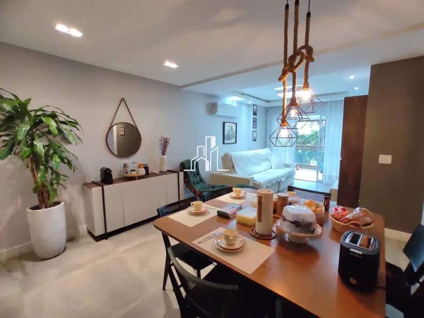 Foto 2 de Apartamento com 4 quartos à venda, 113m2 em Rio De Janeiro - RJ