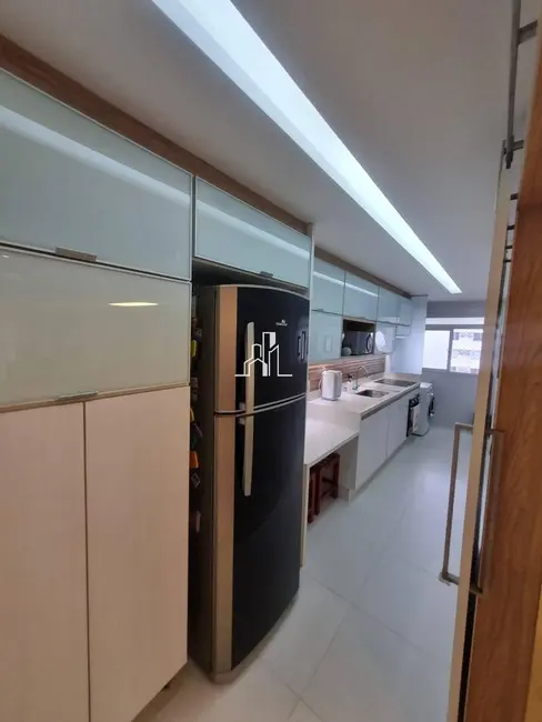 Foto 4 de Apartamento com 3 quartos à venda, 115m2 em Rio De Janeiro - RJ