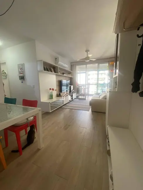 Foto 1 de Apartamento com 2 quartos à venda, 70m2 em Rio De Janeiro - RJ