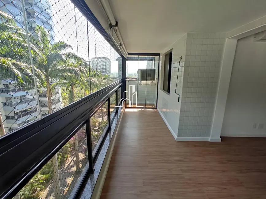 Foto 4 de Apartamento com 3 quartos para alugar, 86m2 em Jacarepaguá, Rio De Janeiro - RJ