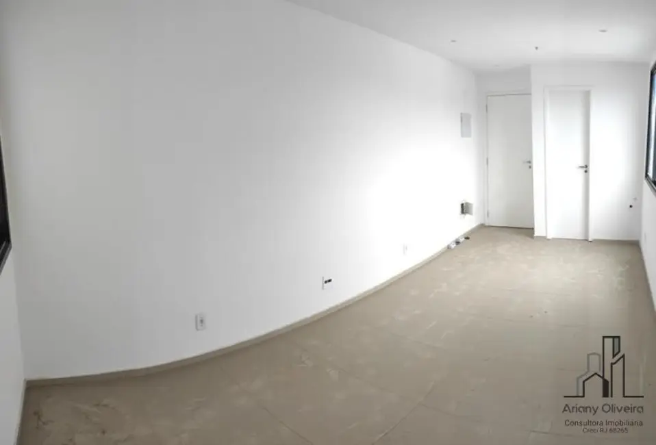 Sala Comercial à venda, 21m2 em Taquara, Rio De Janeiro - RJ - imagem 3 Foto 3 de Sala Comercial à venda, 21m2 em Taquara, Rio De Janeiro - RJ