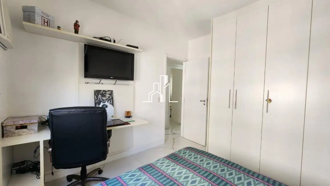 Apartamento com 3 quartos à venda, 113m2 em Rio De Janeiro - RJ - imagem 9 Foto 9 de Apartamento com 3 quartos à venda, 113m2 em Rio De Janeiro - RJ