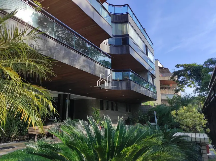 Apartamento com 3 quartos para alugar, 120m2 em Recreio dos Bandeirantes, Rio De Janeiro - RJ - imagem 3 Foto 3 de Apartamento com 3 quartos para alugar, 120m2 em Recreio dos Bandeirantes, Rio De Janeiro - RJ