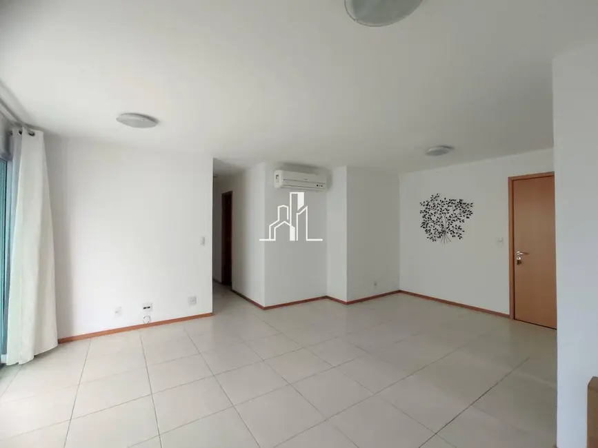Apartamento com 2 quartos para alugar, 83m2 em Rio De Janeiro - RJ - imagem 8 Foto 8 de Apartamento com 2 quartos para alugar, 83m2 em Rio De Janeiro - RJ
