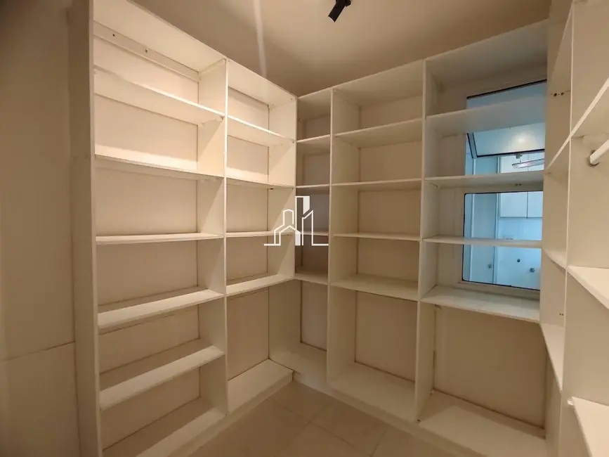 Foto 9 de Apartamento com 4 quartos à venda, 113m2 em Rio De Janeiro - RJ