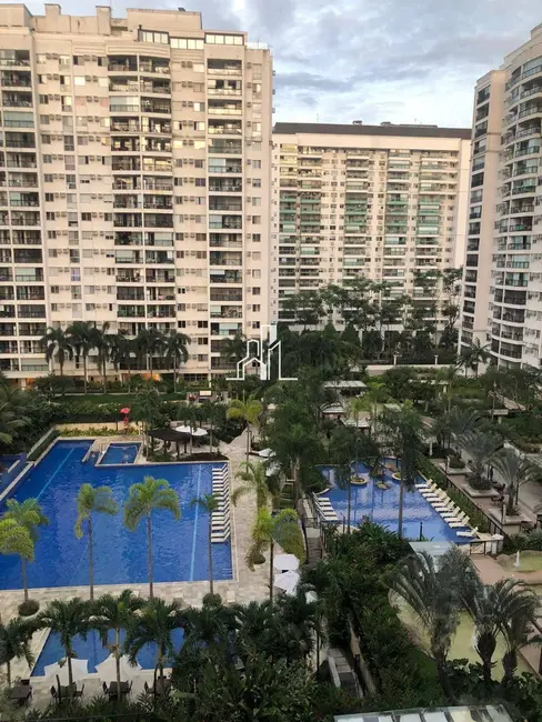 Foto 4 de Apartamento com 2 quartos à venda, 70m2 em Rio De Janeiro - RJ