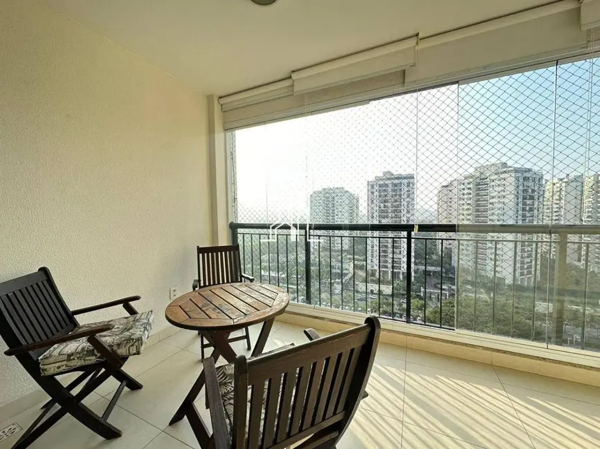 Foto 3 de Apartamento com 3 quartos à venda, 86m2 em Rio De Janeiro - RJ