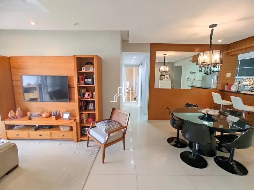 Foto 3 de Apartamento com 3 quartos à venda, 115m2 em Rio De Janeiro - RJ