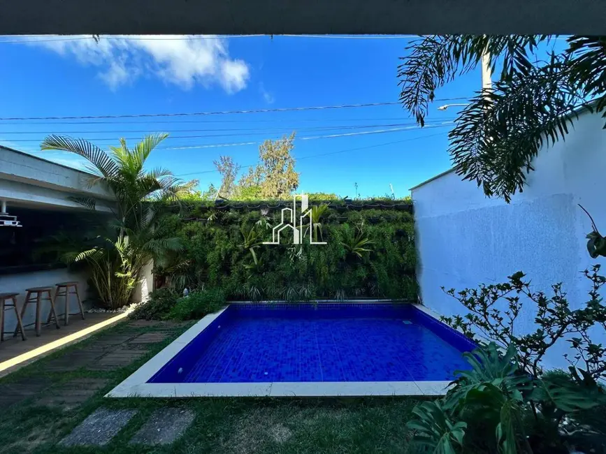 Foto 2 de Casa de Condomínio com 5 quartos à venda, 210m2 em Recreio dos Bandeirantes, Rio De Janeiro - RJ