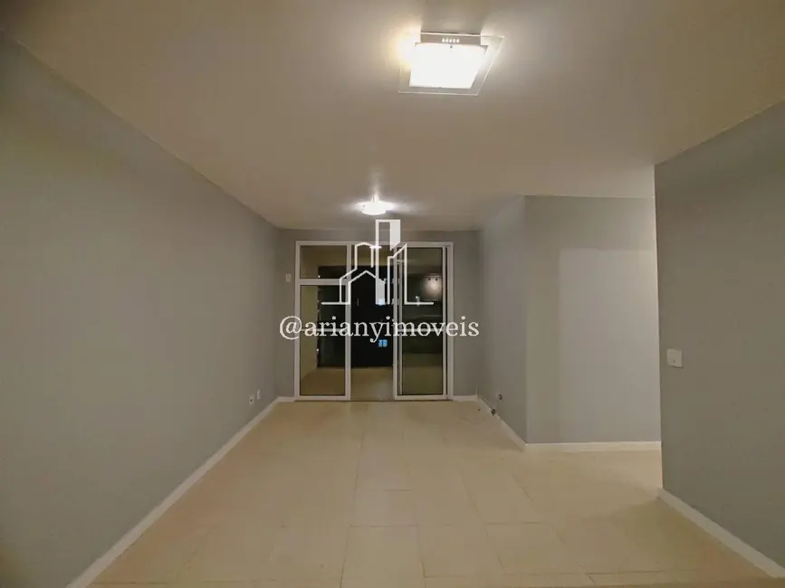 Apartamento com 3 quartos para alugar, 88m2 em Jacarepaguá, Rio De Janeiro - RJ - imagem 2 Foto 2 de Apartamento com 3 quartos para alugar, 88m2 em Jacarepaguá, Rio De Janeiro - RJ