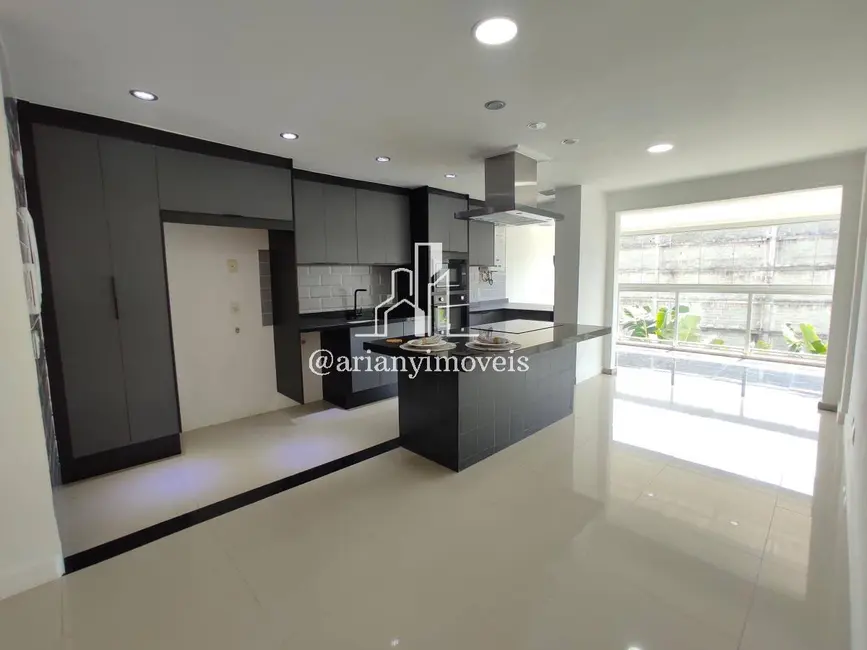 Cobertura com 3 quartos à venda, 153m2 em Recreio dos Bandeirantes, Rio De Janeiro - RJ - imagem 3 Foto 3 de Cobertura com 3 quartos à venda, 153m2 em Recreio dos Bandeirantes, Rio De Janeiro - RJ