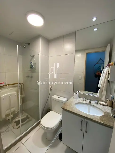 Apartamento com 2 quartos à venda, 70m2 em Rio De Janeiro - RJ - imagem 9 Foto 9 de Apartamento com 2 quartos à venda, 70m2 em Rio De Janeiro - RJ