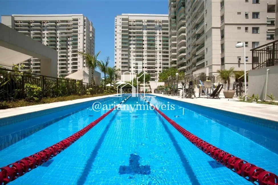 Foto 2 de Apartamento com 3 quartos à venda, 150m2 em Rio De Janeiro - RJ