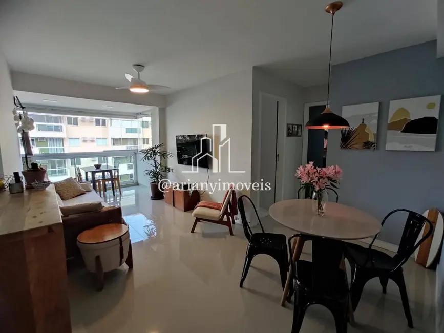 Foto 4 de Apartamento com 2 quartos à venda, 69m2 em Rio De Janeiro - RJ
