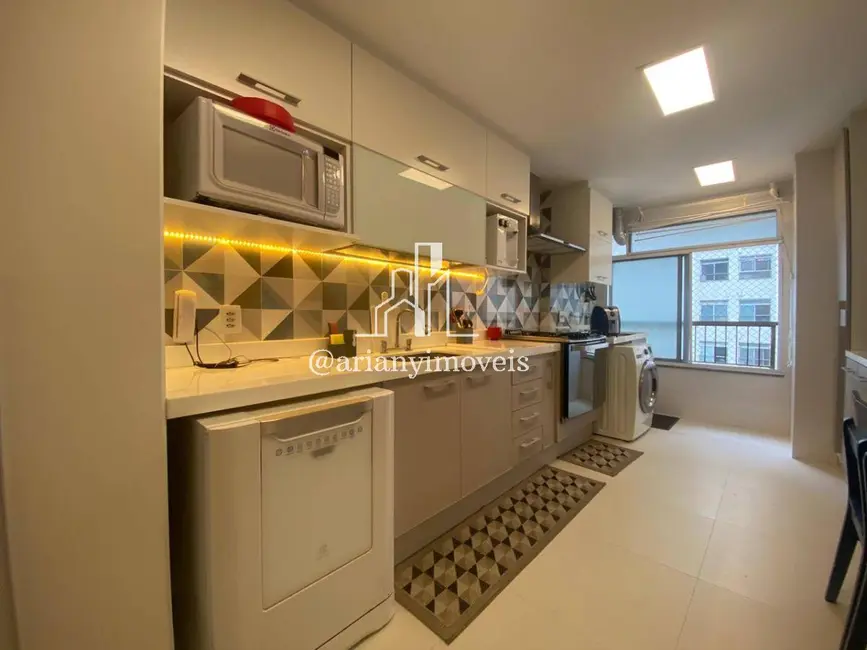 Foto 3 de Apartamento com 4 quartos à venda, 115m2 em Rio De Janeiro - RJ