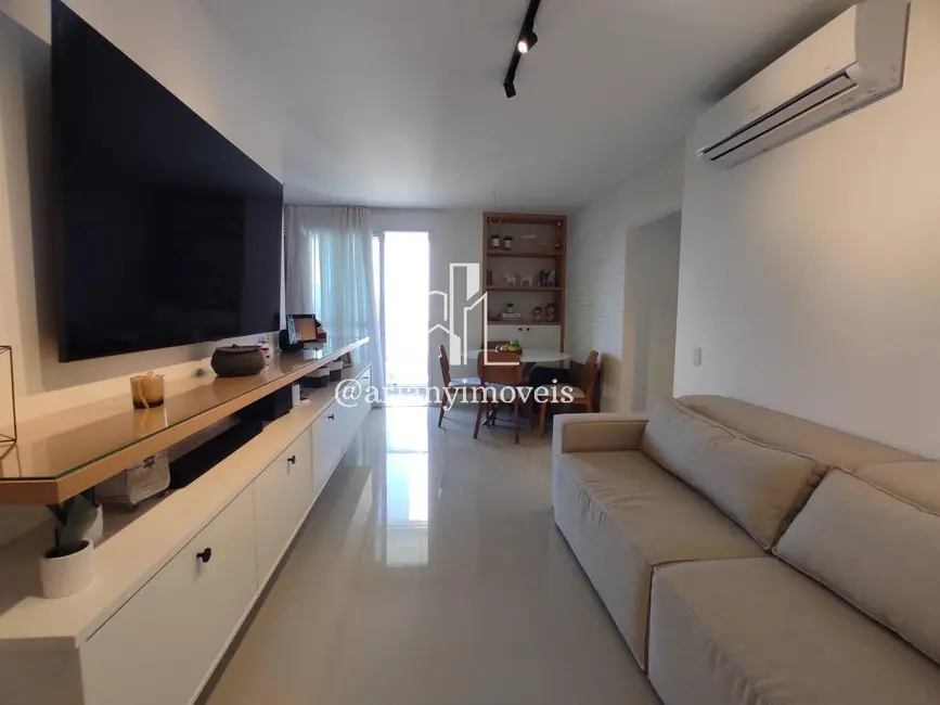 Foto 1 de Apartamento com 2 quartos à venda, 80m2 em Barra da Tijuca, Rio De Janeiro - RJ