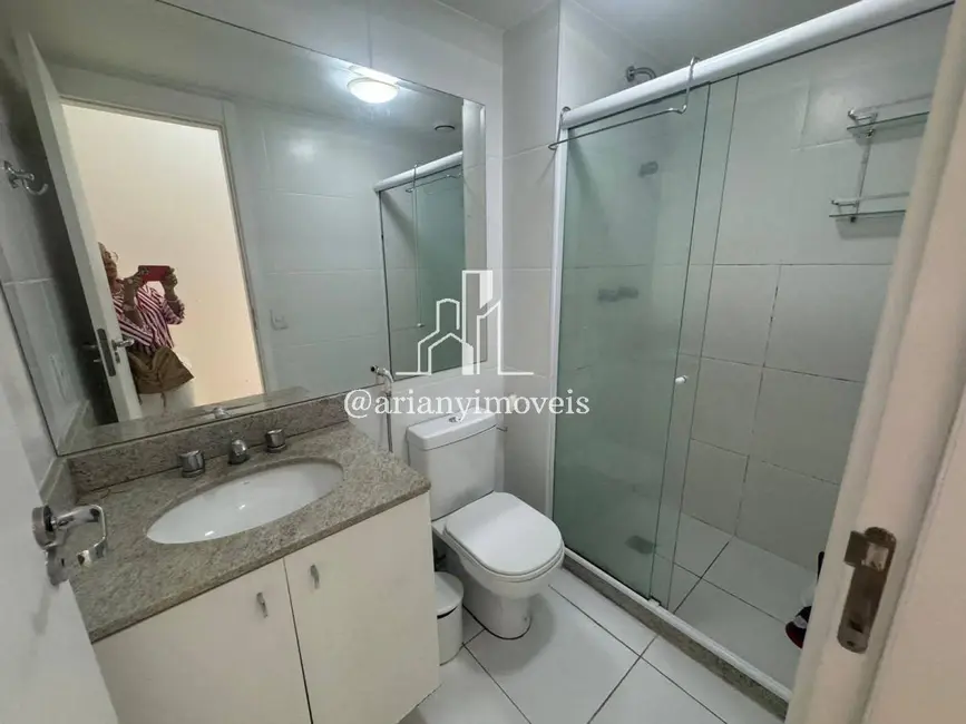 Foto 6 de Apartamento com 2 quartos para alugar, 70m2 em Rio De Janeiro - RJ