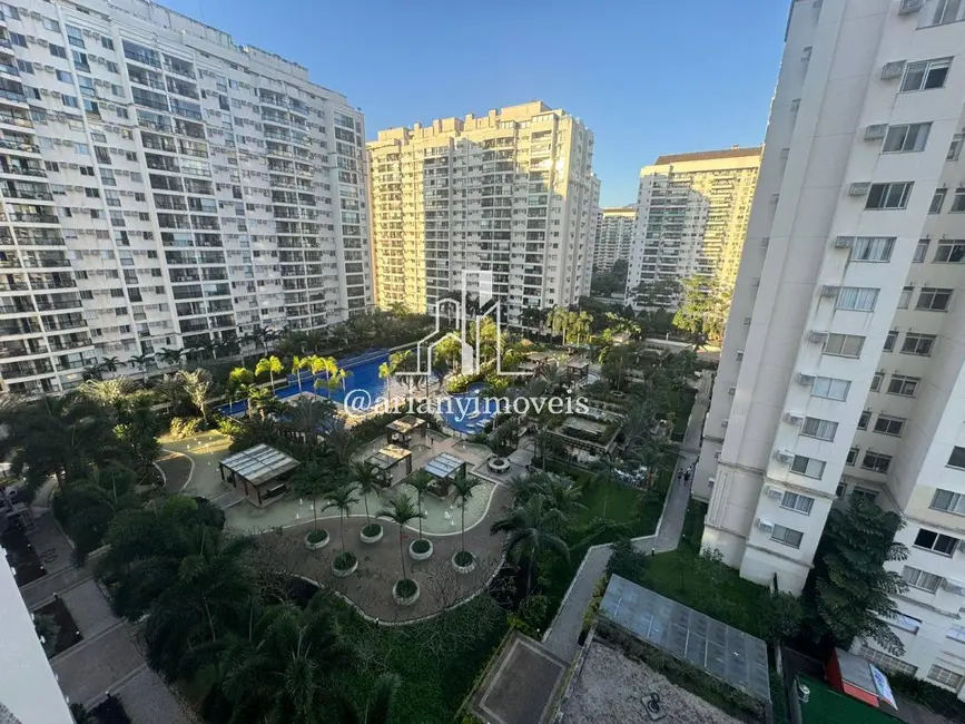 Foto 1 de Apartamento com 2 quartos para alugar, 70m2 em Rio De Janeiro - RJ