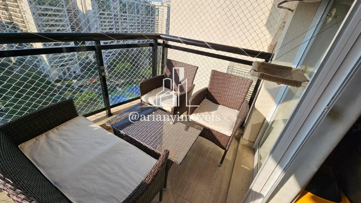 Foto 2 de Apartamento com 3 quartos à venda, 90m2 em Rio De Janeiro - RJ