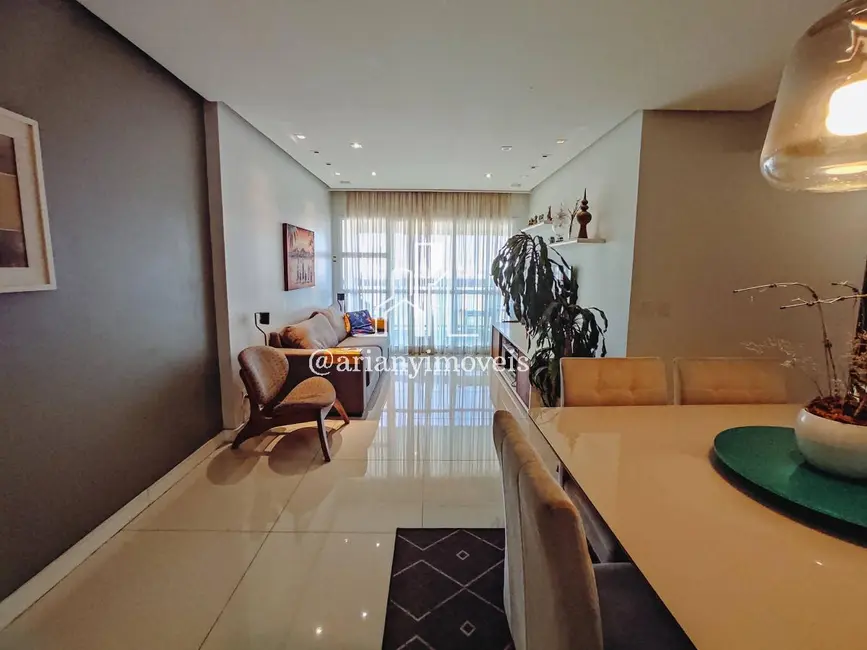 Apartamento com 3 quartos à venda, 115m2 em Rio De Janeiro - RJ - imagem 2 Foto 2 de Apartamento com 3 quartos à venda, 115m2 em Rio De Janeiro - RJ