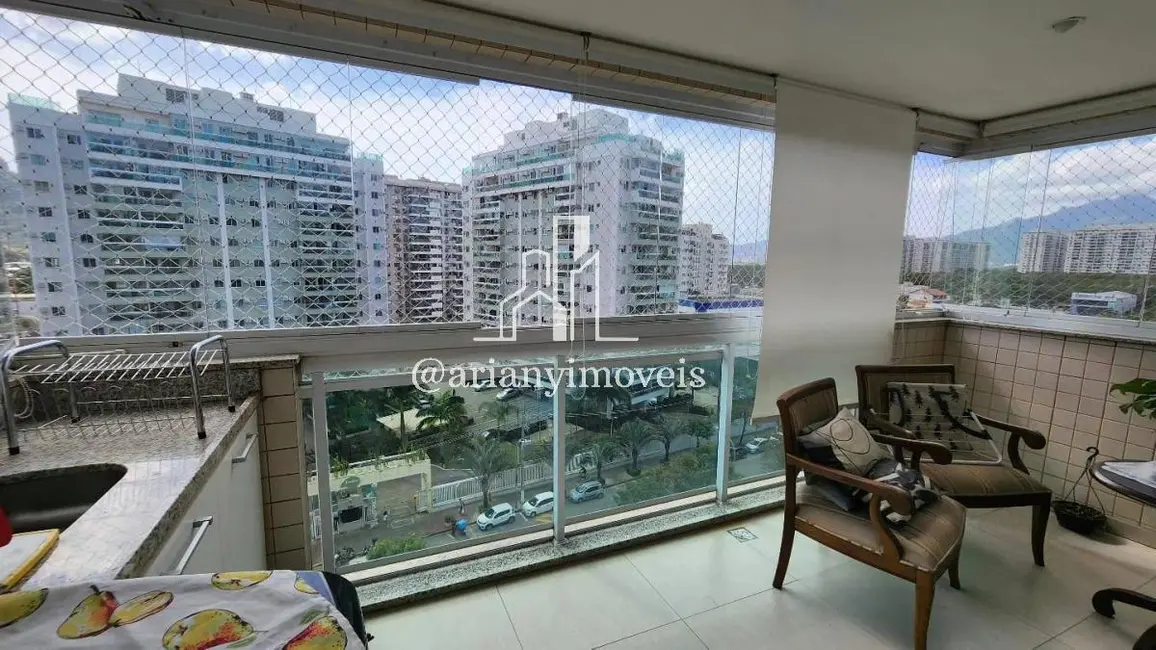 Foto 3 de Apartamento com 2 quartos à venda, 70m2 em Rio De Janeiro - RJ
