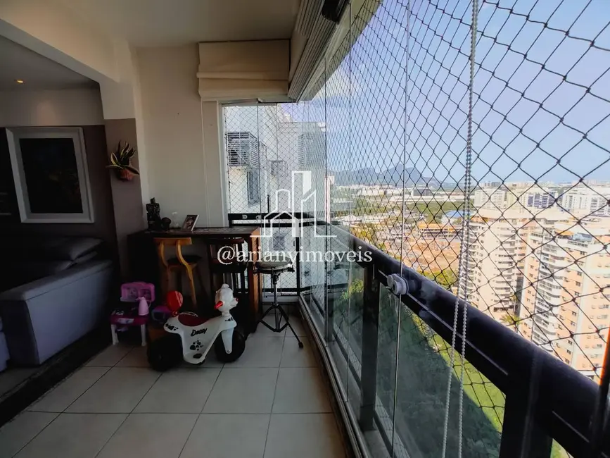 Foto 4 de Apartamento com 2 quartos à venda, 70m2 em Rio De Janeiro - RJ