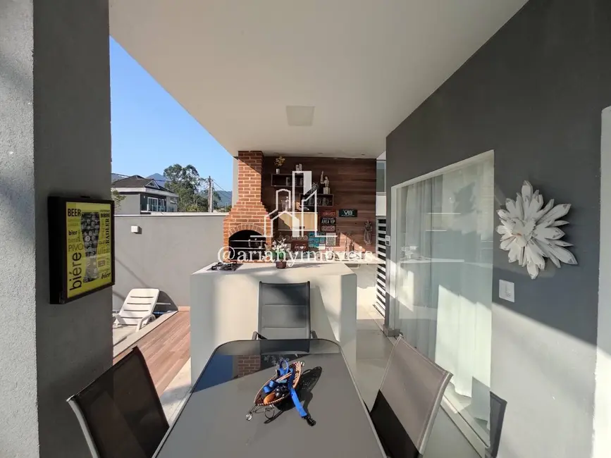 Foto 6 de Casa de Condomínio com 3 quartos à venda, 224m2 em Vargem Pequena, Rio De Janeiro - RJ