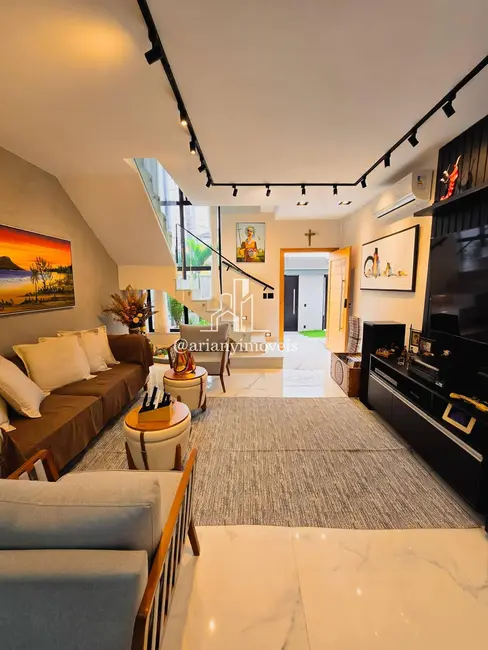 Casa de Condomínio com 4 quartos à venda, 293m2 em Vargem Pequena, Rio De Janeiro - RJ - imagem 5 Foto 5 de Casa de Condomínio com 4 quartos à venda, 293m2 em Vargem Pequena, Rio De Janeiro - RJ