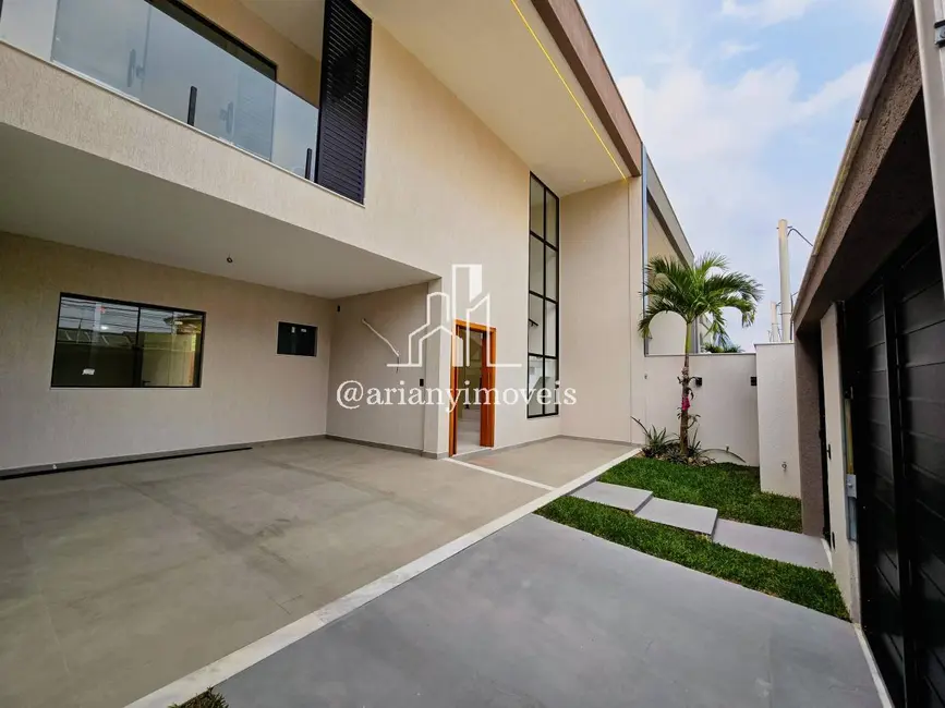 Casa de Condomínio com 4 quartos à venda, 293m2 em Vargem Pequena, Rio De Janeiro - RJ - imagem 3 Foto 3 de Casa de Condomínio com 4 quartos à venda, 293m2 em Vargem Pequena, Rio De Janeiro - RJ