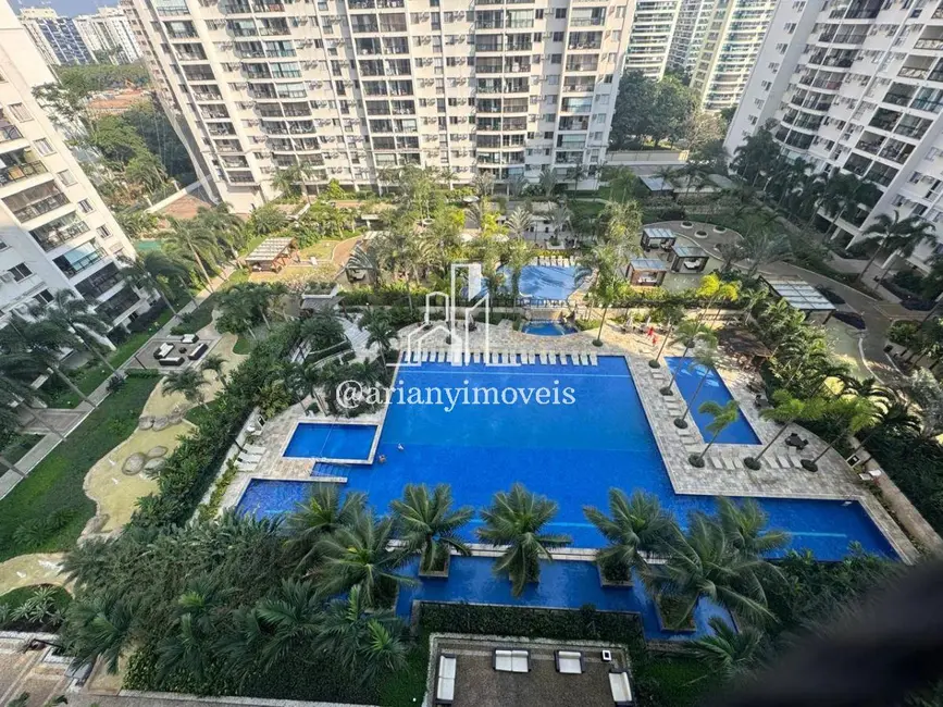 Foto 2 de Apartamento com 2 quartos à venda, 70m2 em Rio De Janeiro - RJ