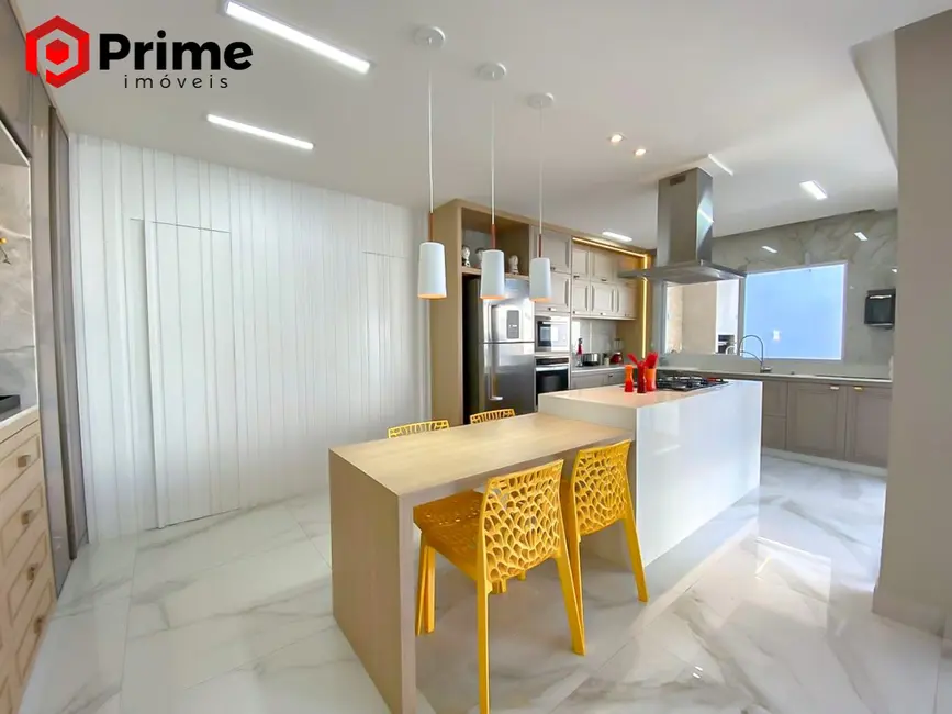 Foto 6 de Casa com 4 quartos à venda, 360m2 em Praia do Morro, Guarapari - ES