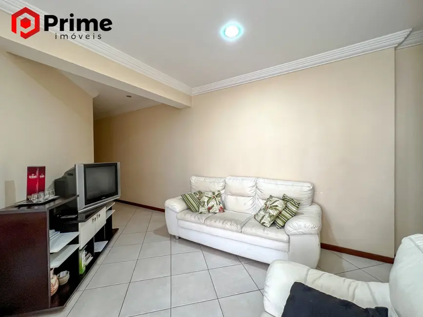 Foto 3 de Apartamento com 2 quartos à venda, 90m2 em Centro, Guarapari - ES