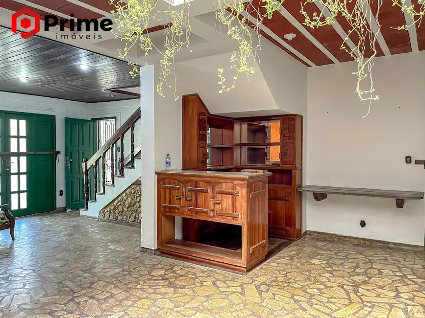 Foto 6 de Casa com 4 quartos à venda, 300m2 em São Judas Tadeu, Guarapari - ES