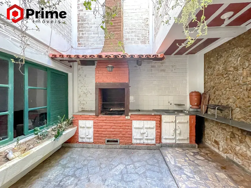 Foto 3 de Casa com 4 quartos à venda, 300m2 em São Judas Tadeu, Guarapari - ES