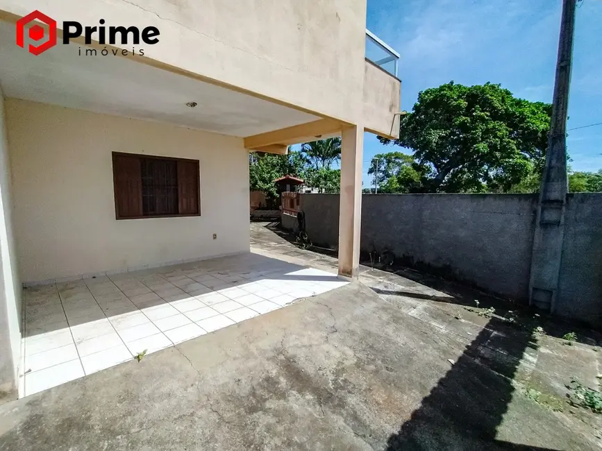 Casa com 4 quartos à venda, 220m2 em Meaípe, Guarapari - ES - imagem 3 Foto 3 de Casa com 4 quartos à venda, 220m2 em Meaípe, Guarapari - ES