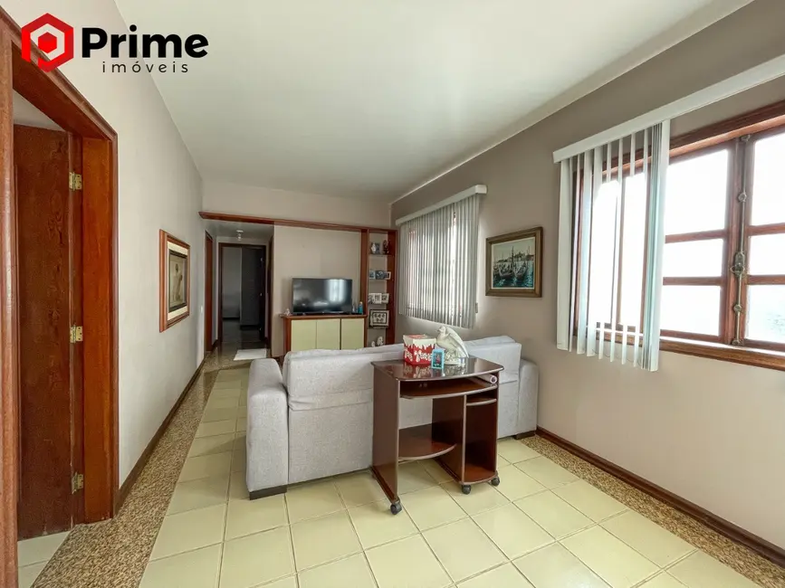 Casa com 5 quartos à venda, 750m2 em Muquiçaba, Guarapari - ES - imagem 4 Foto 4 de Casa com 5 quartos à venda, 750m2 em Muquiçaba, Guarapari - ES