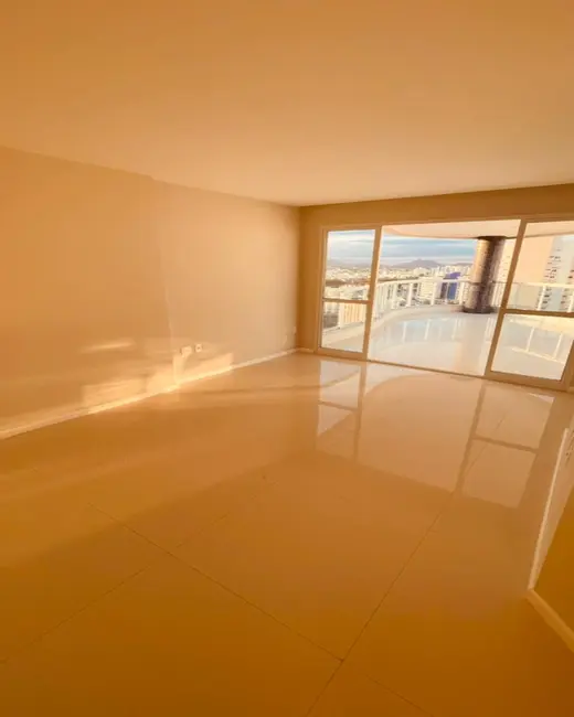 Apartamento com 3 quartos à venda, 121m2 em Centro, Guarapari - ES - imagem 3 Foto 3 de Apartamento com 3 quartos à venda, 121m2 em Centro, Guarapari - ES