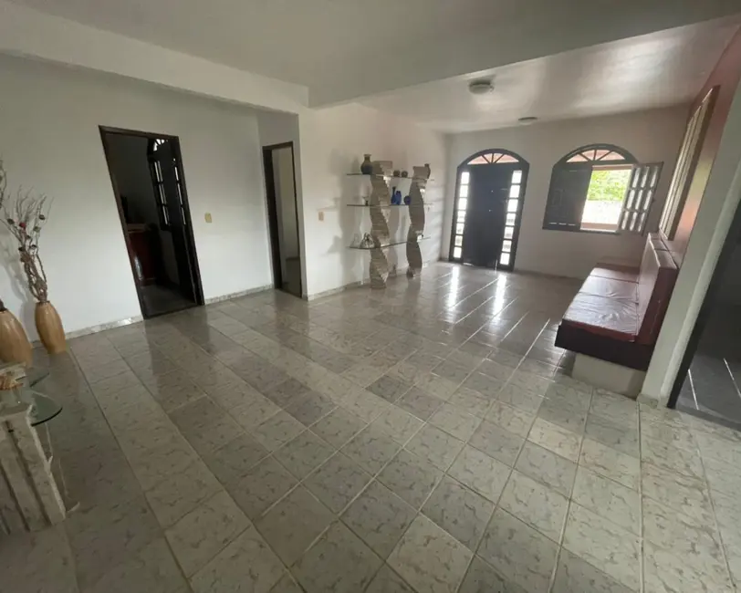 Foto 5 de Casa com 6 quartos à venda, 260m2 em Enseada Azul, Guarapari - ES